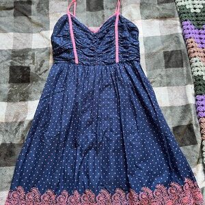 Vintage guess dress. Navy blue and pink polka dot dress from guess. Size 3.